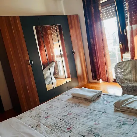Nina Apartment