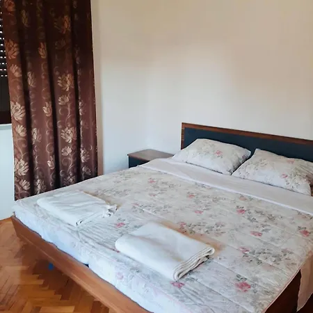 Apartment Nina