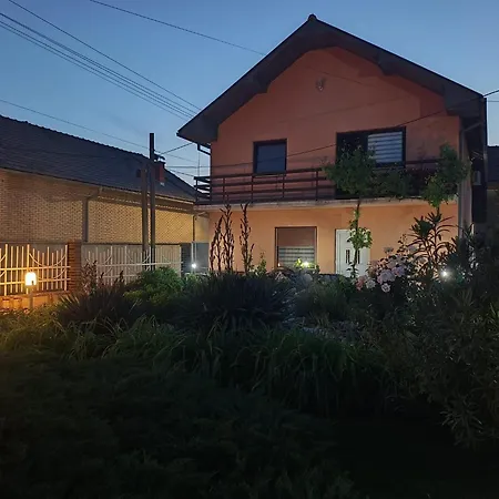 Nina Апартаменты Неготин