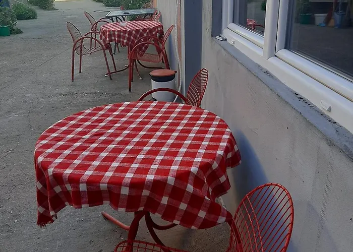 아파트 Nina 네고틴