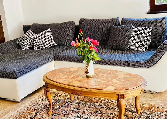 아파트 Nina 네고틴